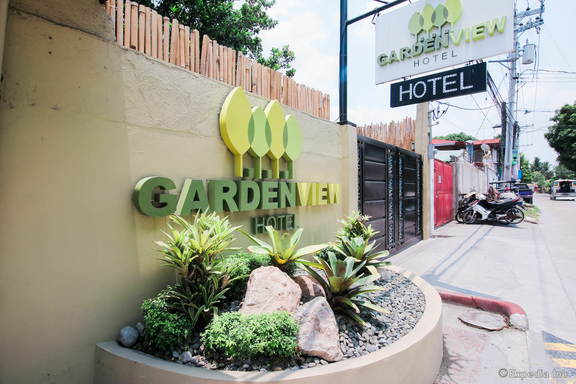 Garden View Hotel Angeles Dış mekan fotoğraf